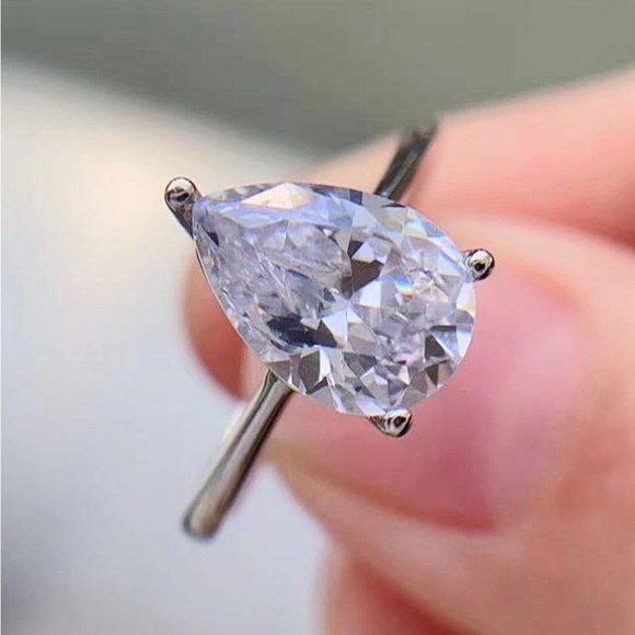 Classic Teardrop 2 Carat Moissanite Ring Radiant - Picture 8 of 10